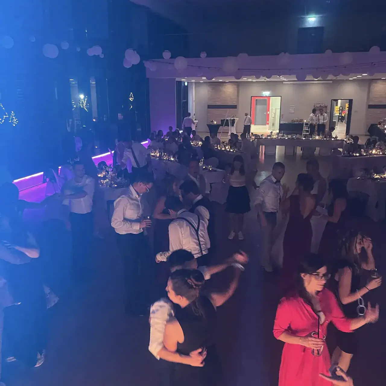 2022 08 20 23 33 19 IMG 1711.JPG compressed uai 2022-08-20_23-33-19_IMG_1711.JPG_compressed – Orange.Partyband – Live-Band für Hochzeit, Events & Party