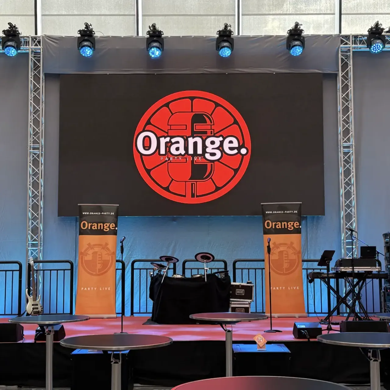 IMG 20250311 165605.HEIC compressed uai IMG_20250311_165605.HEIC_compressed – Orange.Partyband – Live-Band für Hochzeit, Events & Party