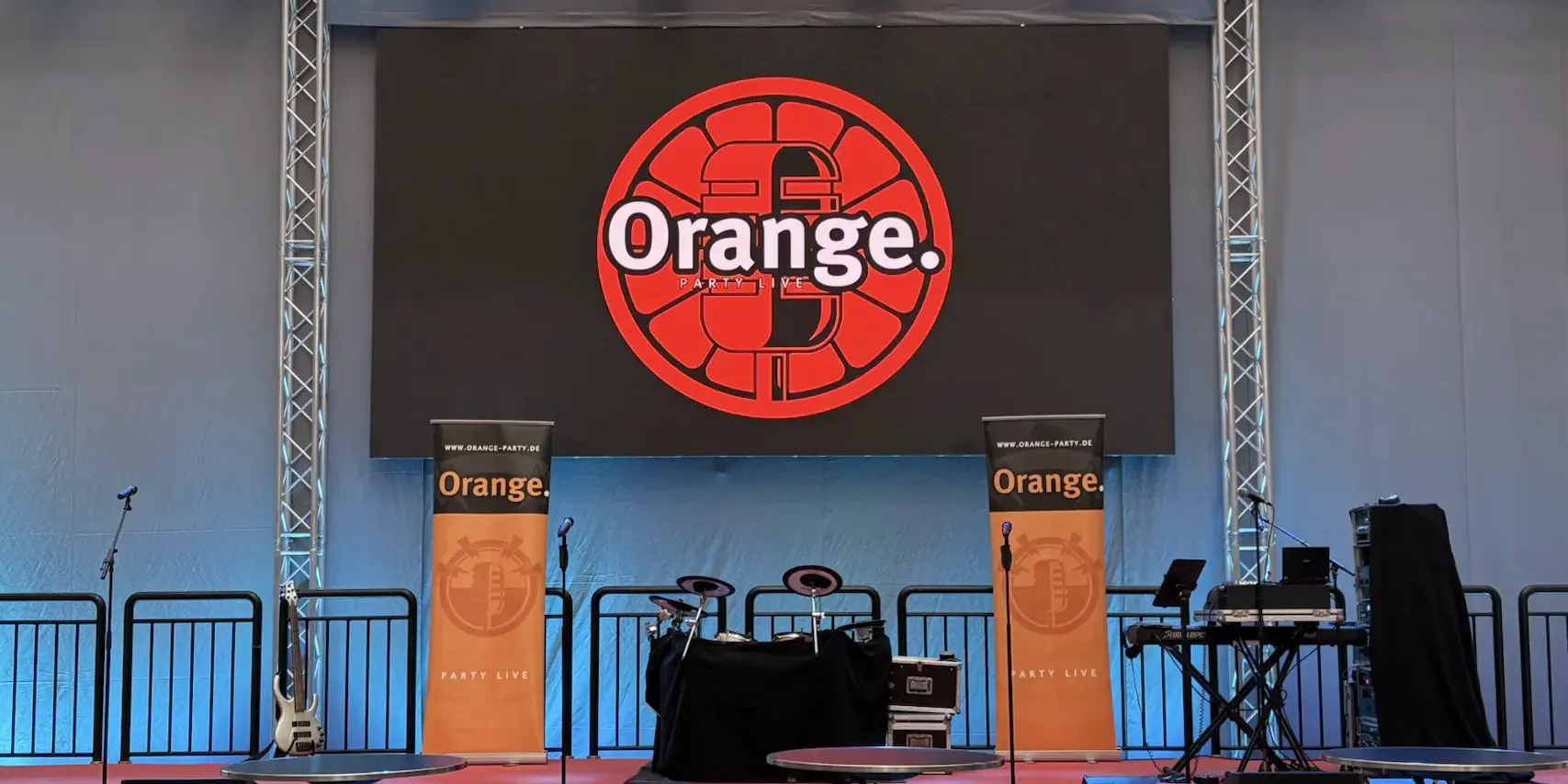 IMG 20250311 165605.HEIC compressed uai IMG_20250311_165605.HEIC_compressed – Orange.Partyband – Live-Band für Hochzeit, Events & Party