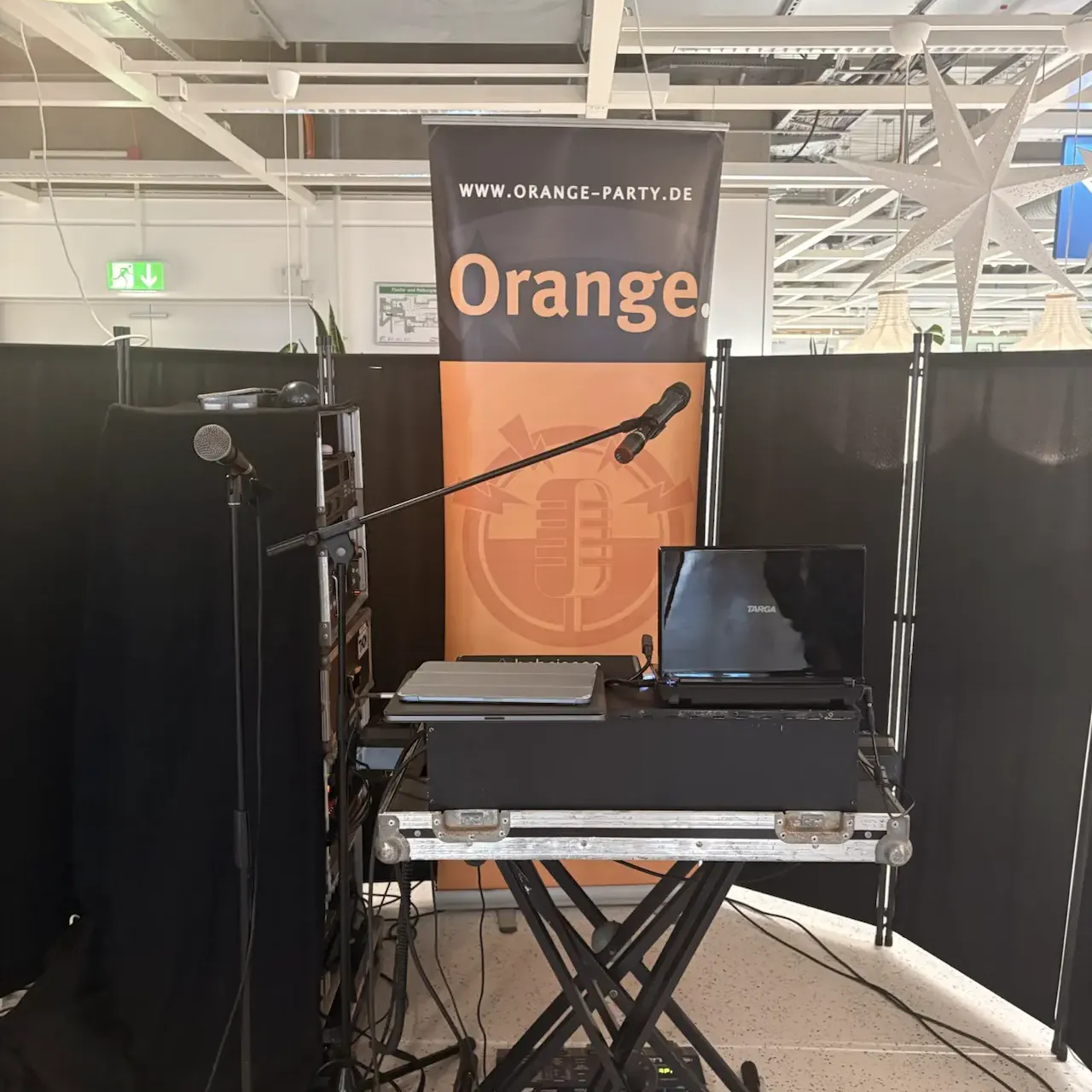 IMG 20251211 155736.HEIC compressed uai IMG_20251211_155736.HEIC_compressed – Orange.Partyband – Live-Band für Hochzeit, Events & Party